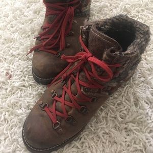 Woolrich women’s hiking and winter boots
